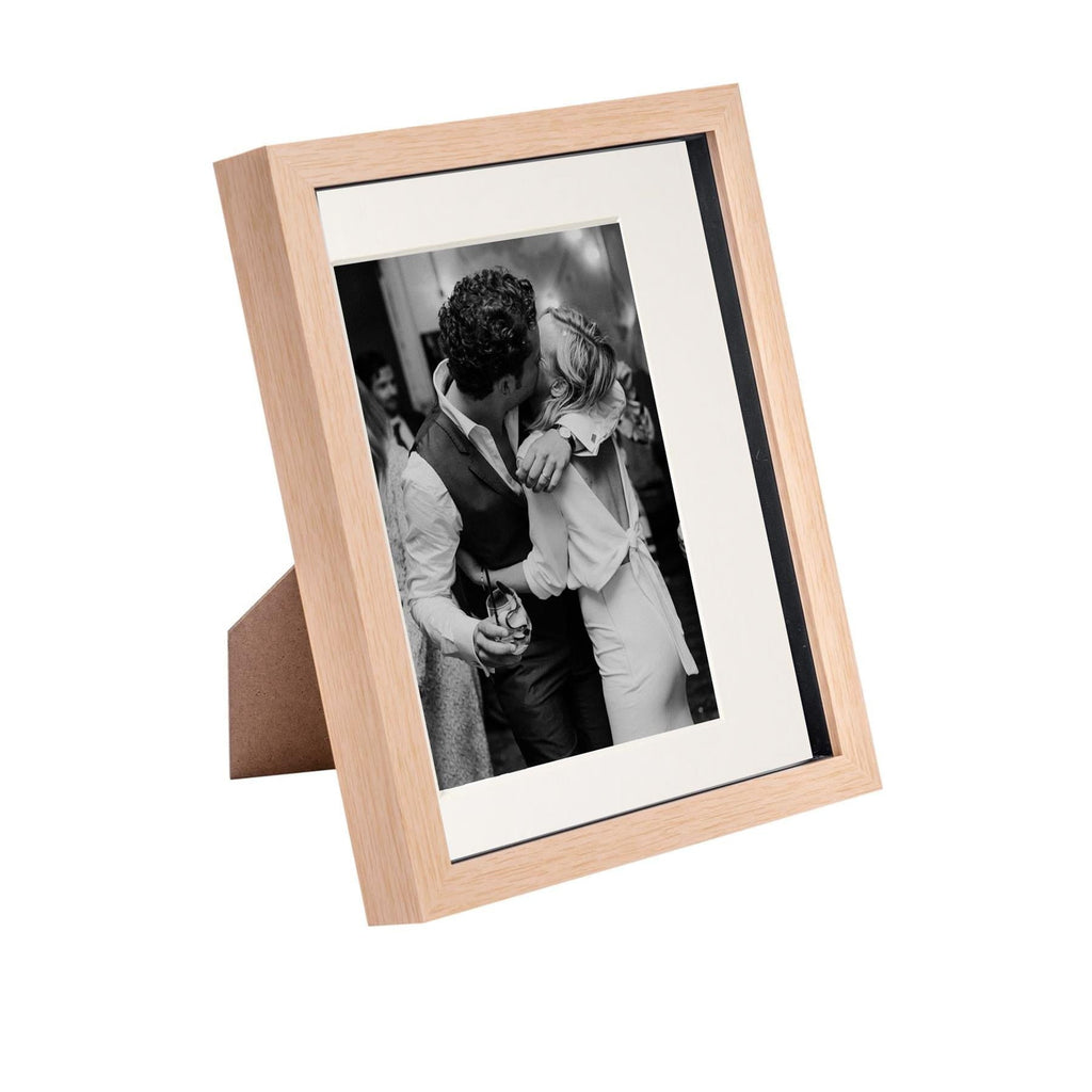 8 x 10 3D Box Photo Frame with 5 x 7 Mount