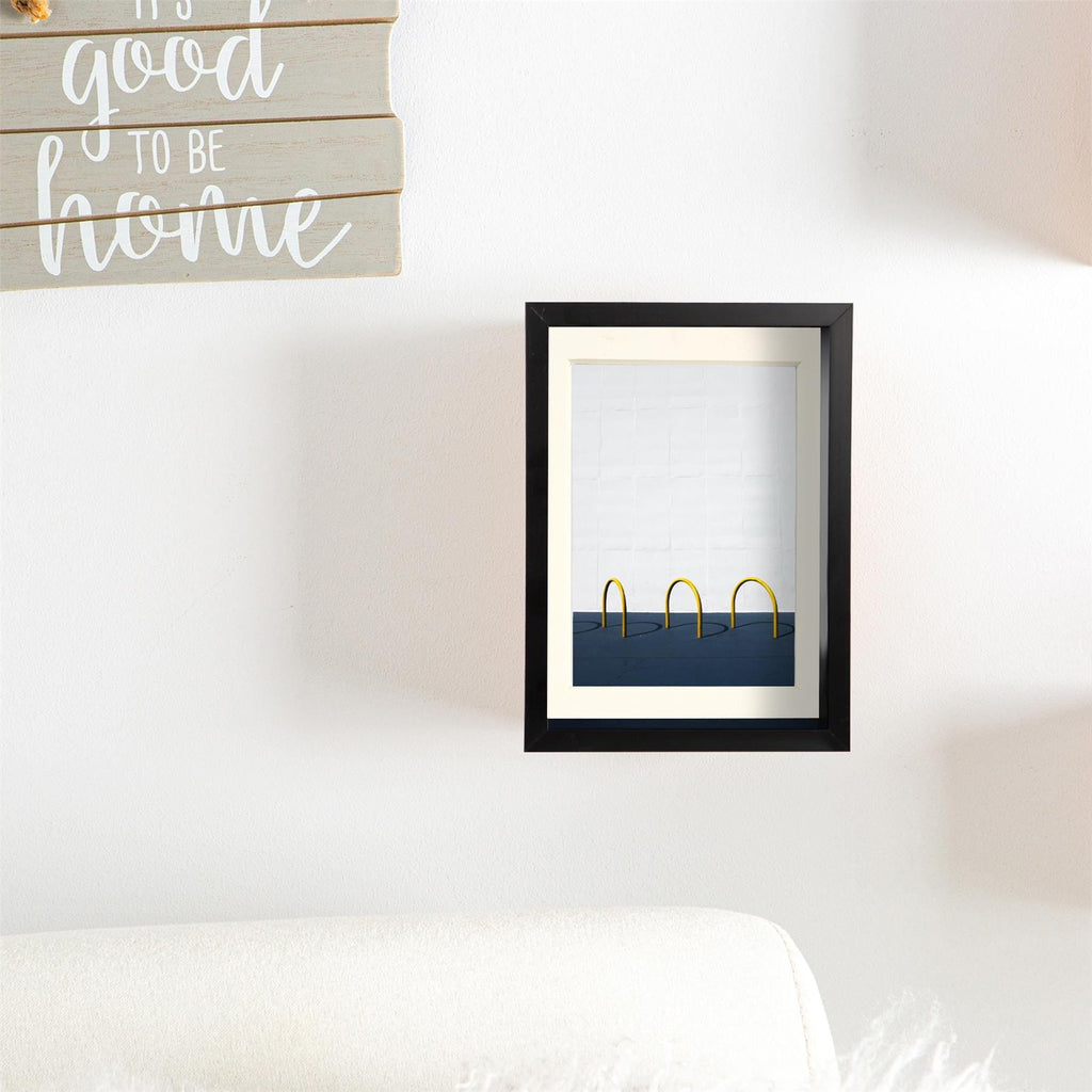 5 x 7 Black 3D Deep Box Photo Frame - with 4 x 6 Mount