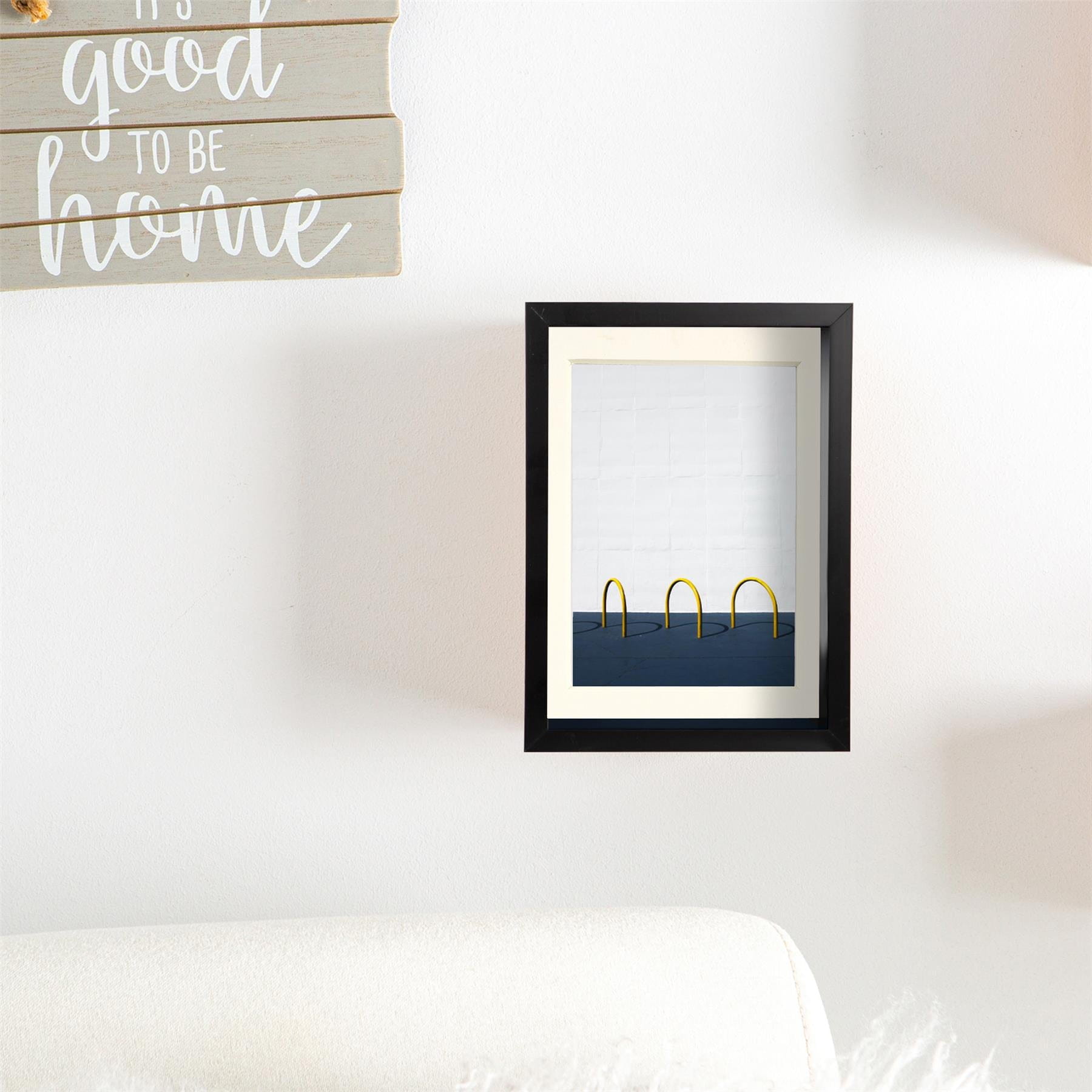 5 x 7 Black 3D Deep Box Photo Frame - with 4 x 6 Mount