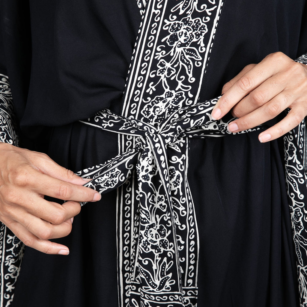 Indonesian Floral Patterned Black and Ivory Robe - Batik Midnight