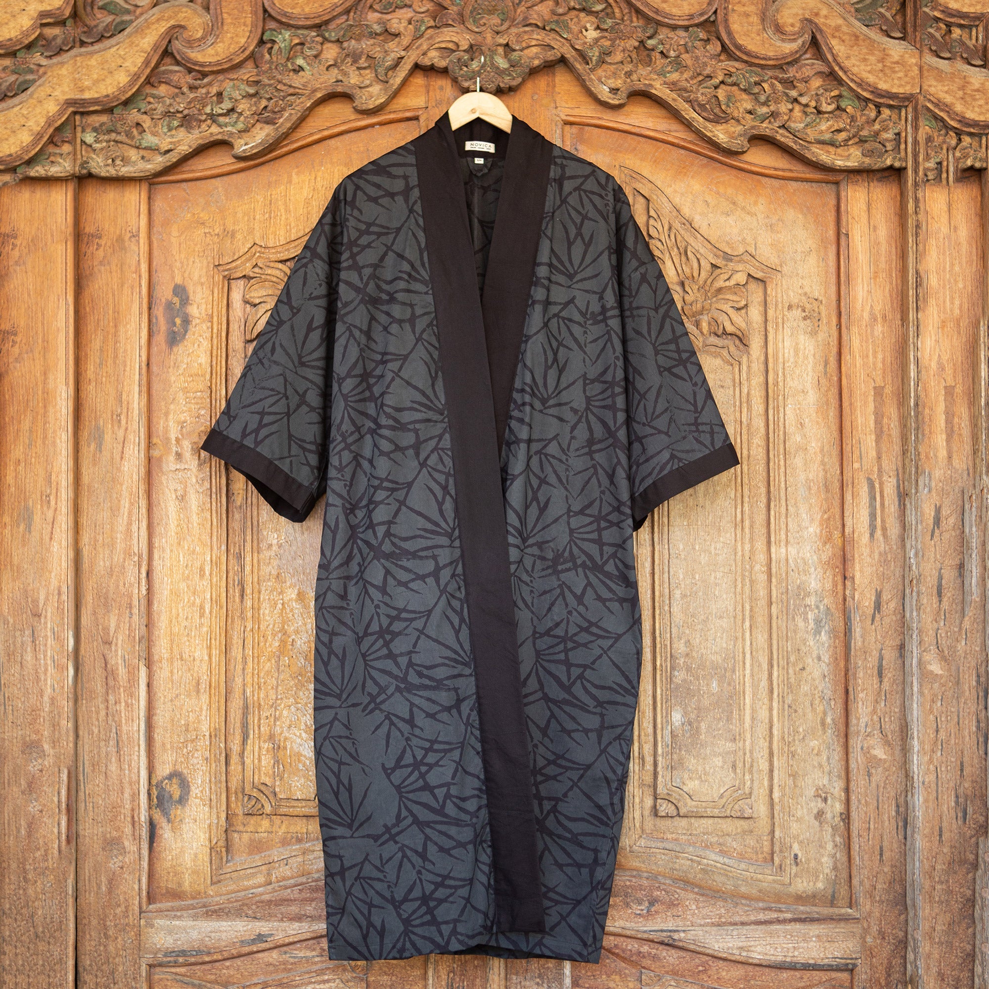 Bamboo Motif Cotton Robe in Grey from Bali - Night Bamboo